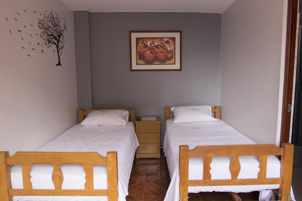 Hostal Las Fresas Lima Airport Callao Dış mekan fotoğraf
