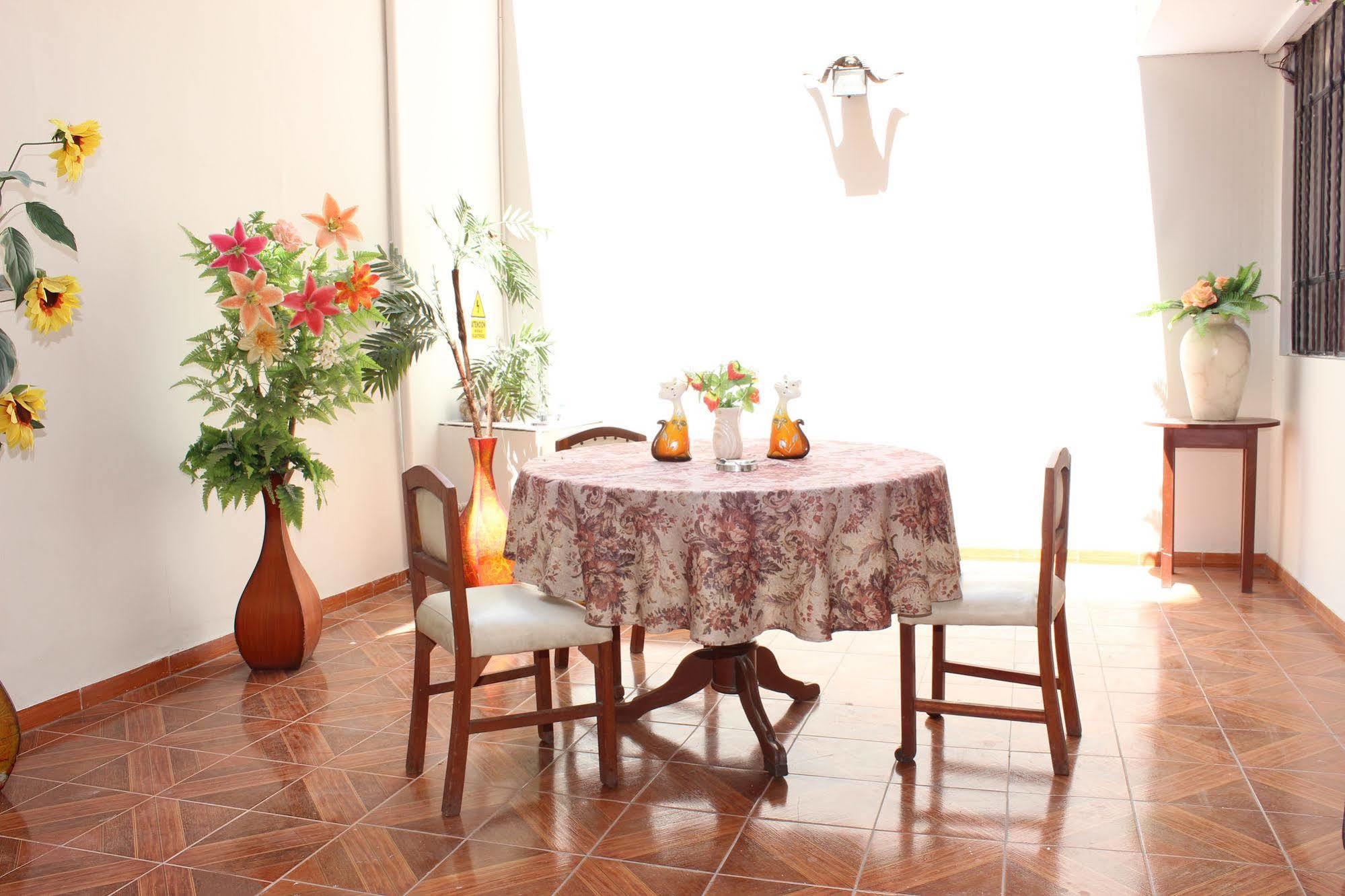 Hostal Las Fresas Lima Airport Callao Dış mekan fotoğraf