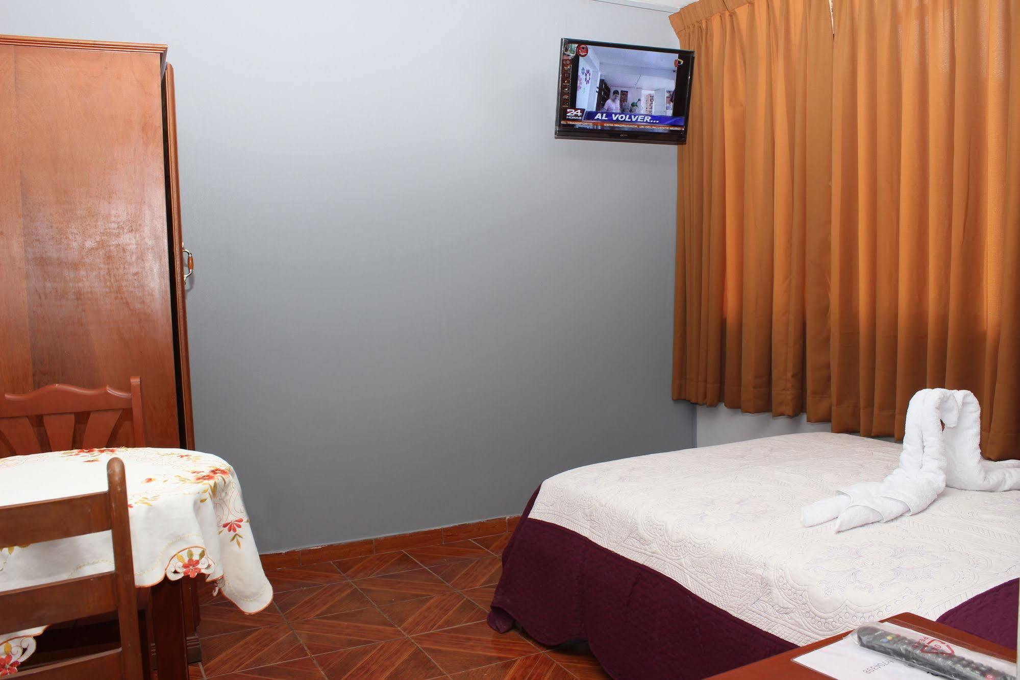 Hostal Las Fresas Lima Airport Callao Dış mekan fotoğraf